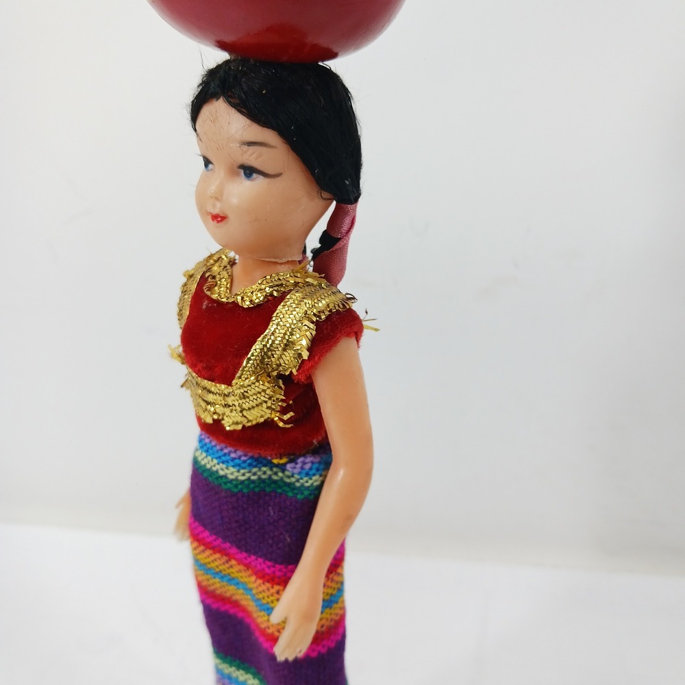 Vintage Guatemalan Souvenir Doll Traditional Dress Water Jug Folk Art 12.5" - Picture 7 of 15